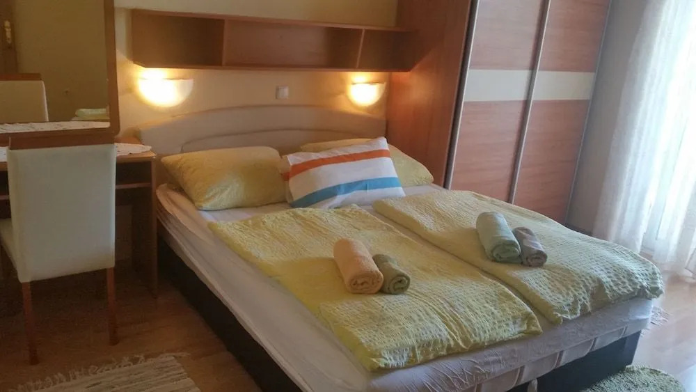 Guesthouse Mira