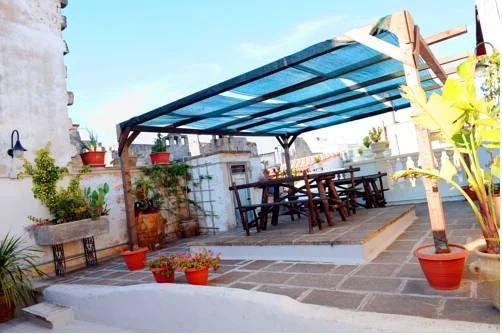 Exedra Holiday House