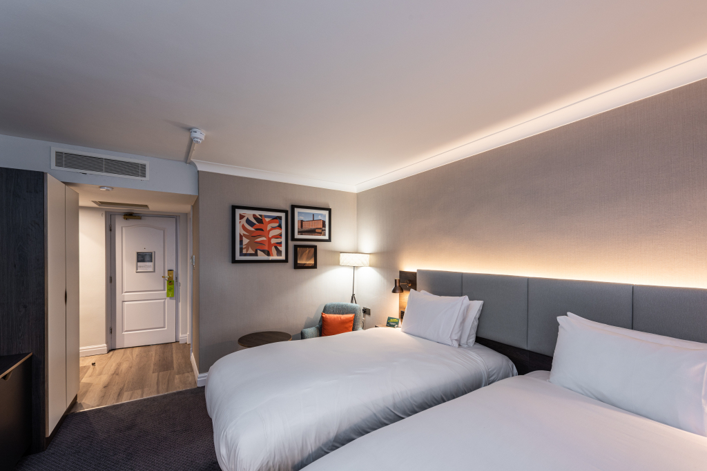 Holiday Inn - Manchester - Oldham by IHG
