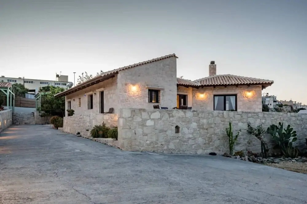 Casa di Pietra Elia