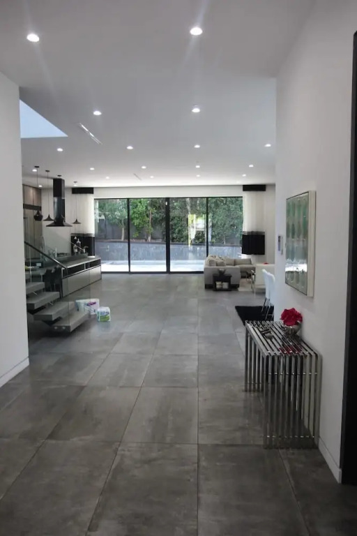 New Beverly Hills Modern Home Luxury Estate