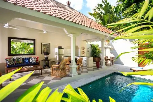 Villa Antiga 2
