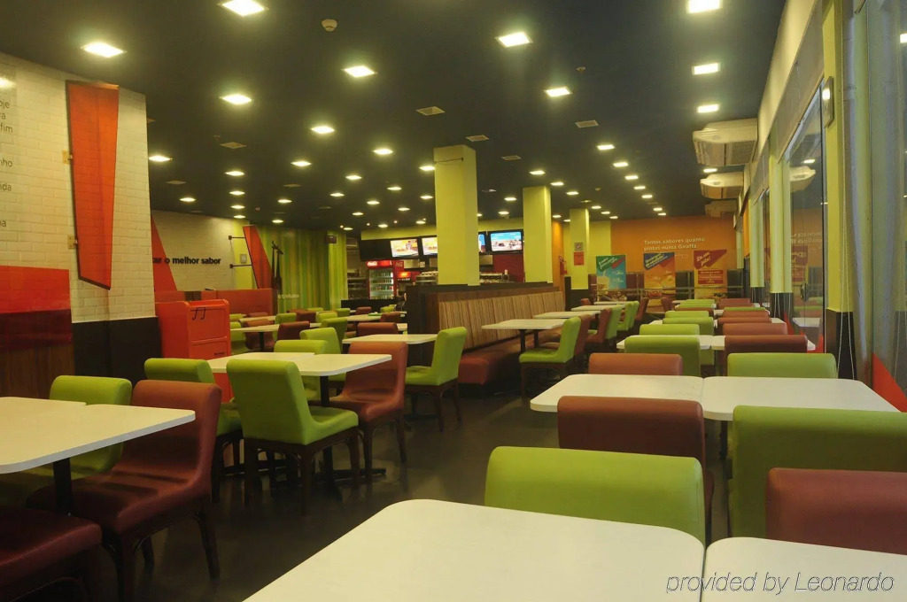 Green Hotel