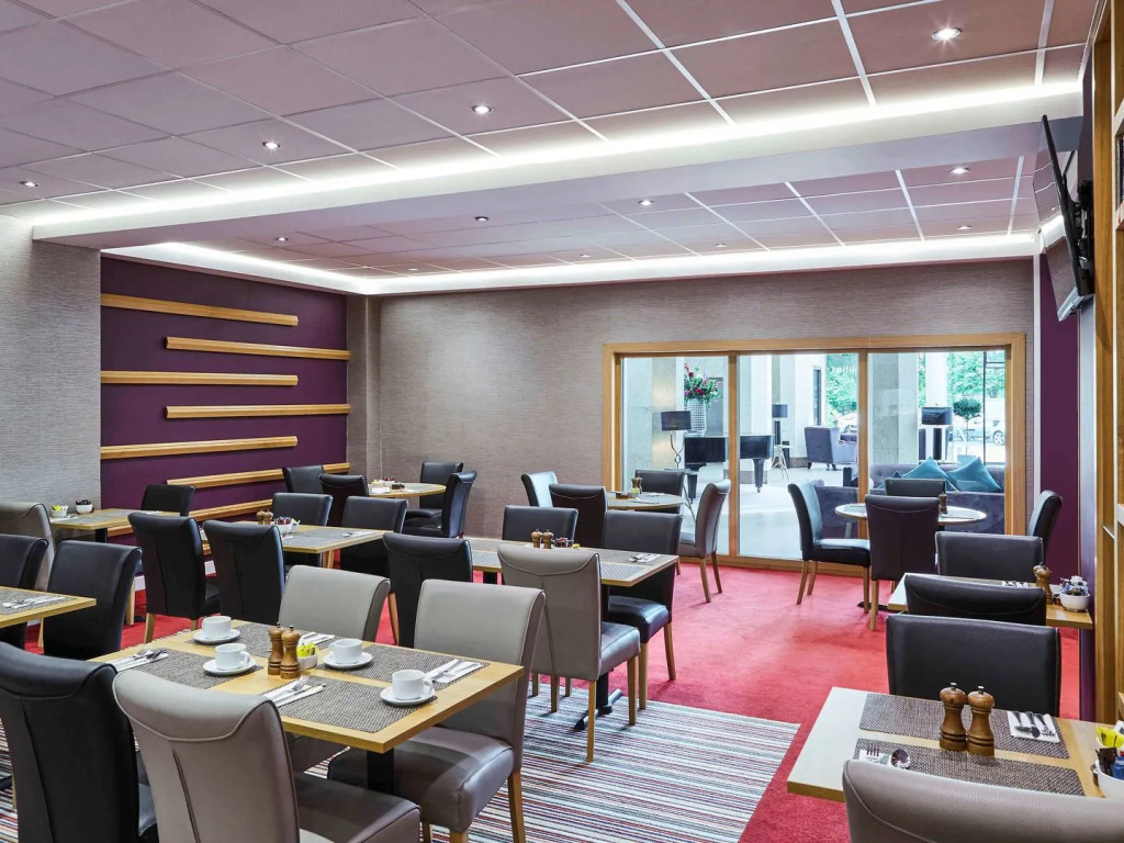 Mercure St Helens