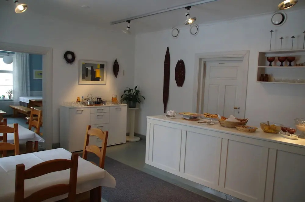 Lauri Guest House