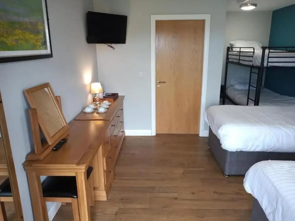 Standing Stones Lodge