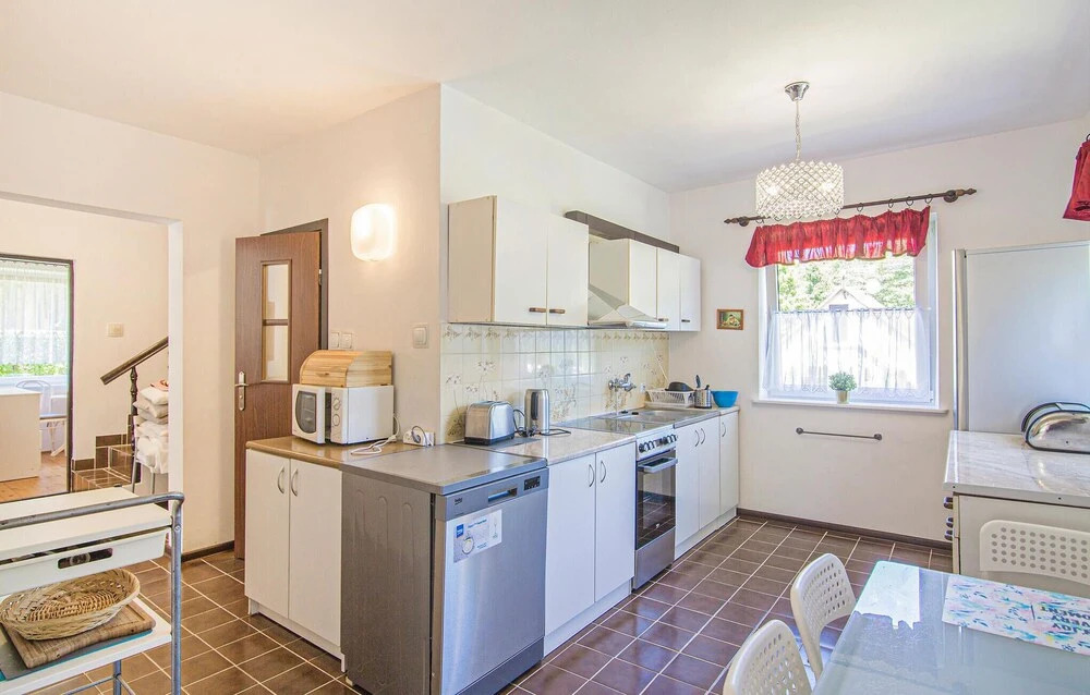 Awesome Home in Lubiatowo With 6 Bedrooms and Wifi