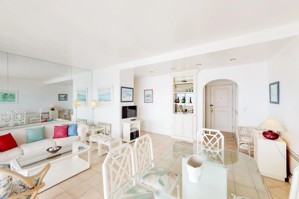 Oceana Suites Vanguardia Suite 801