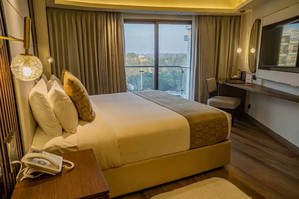 Ramada by Wyndham Cox's Bazar Kolatoli Beach