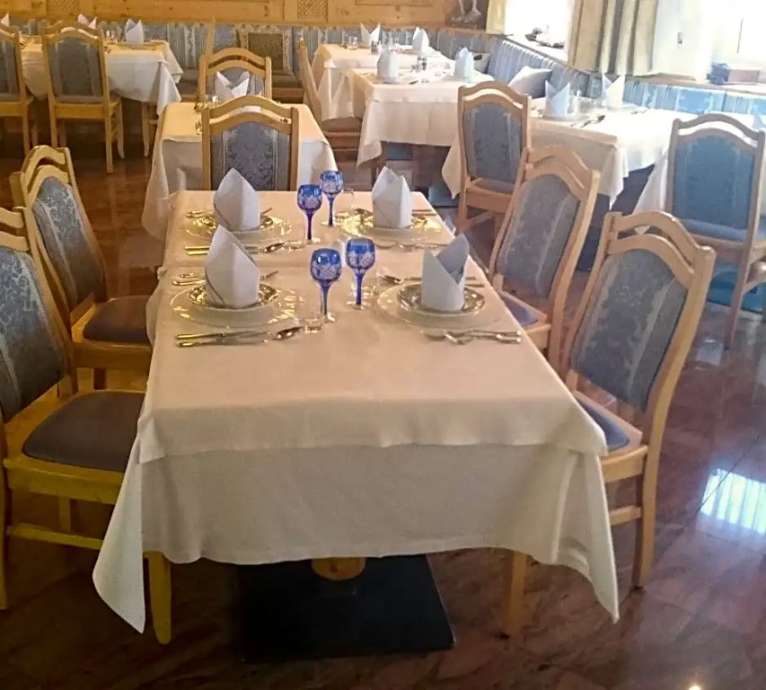 Hotel Serena