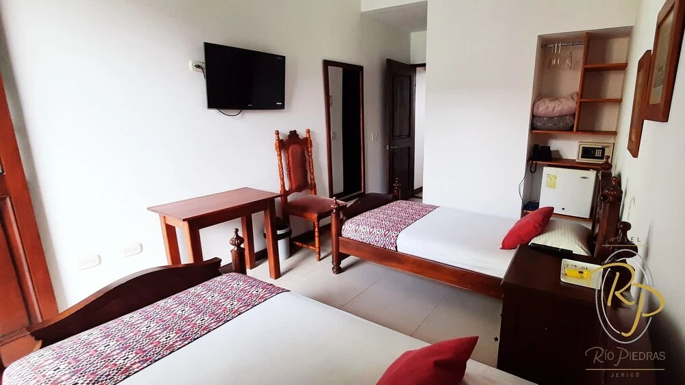 Hotel Rio Piedras