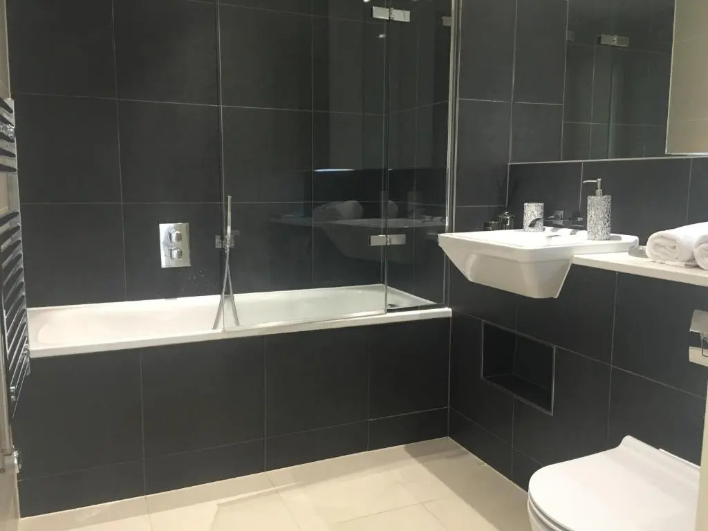 GRAND SERVICED APARTMENT*****