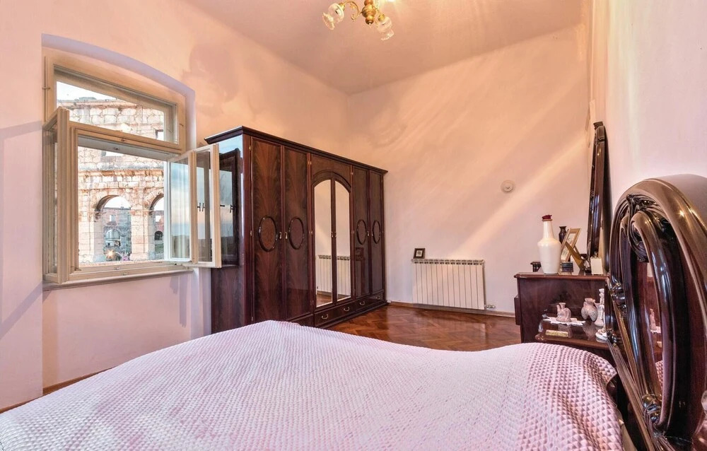 Awesome Home in Pula With Wifi and 2 Bedrooms
