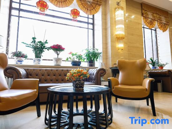 International Hotel