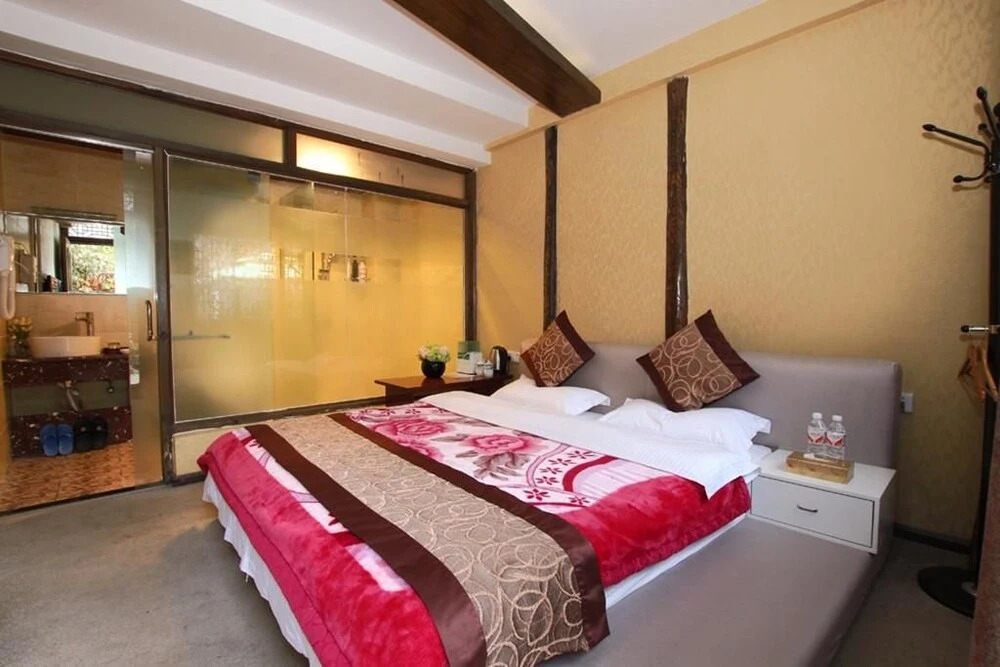 Come Inn- Lijiang