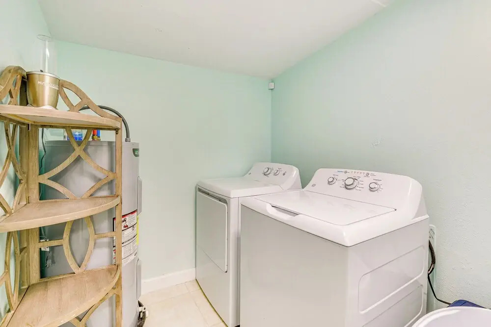 Emerald Coast Home: Outdoor Entertainment Area!