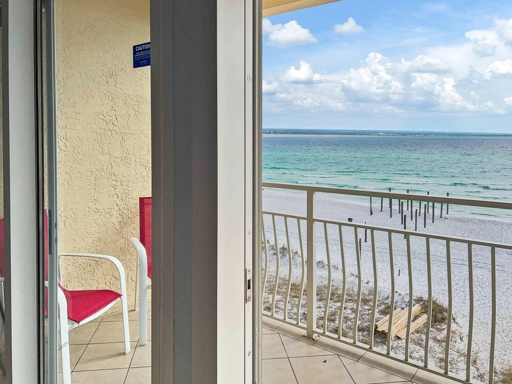 Crystal Sands West 308a by Destin Getaways