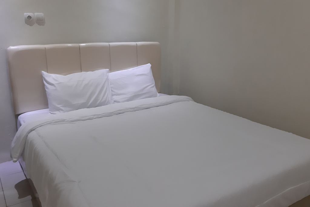 OYO 90299 Corner Guest House