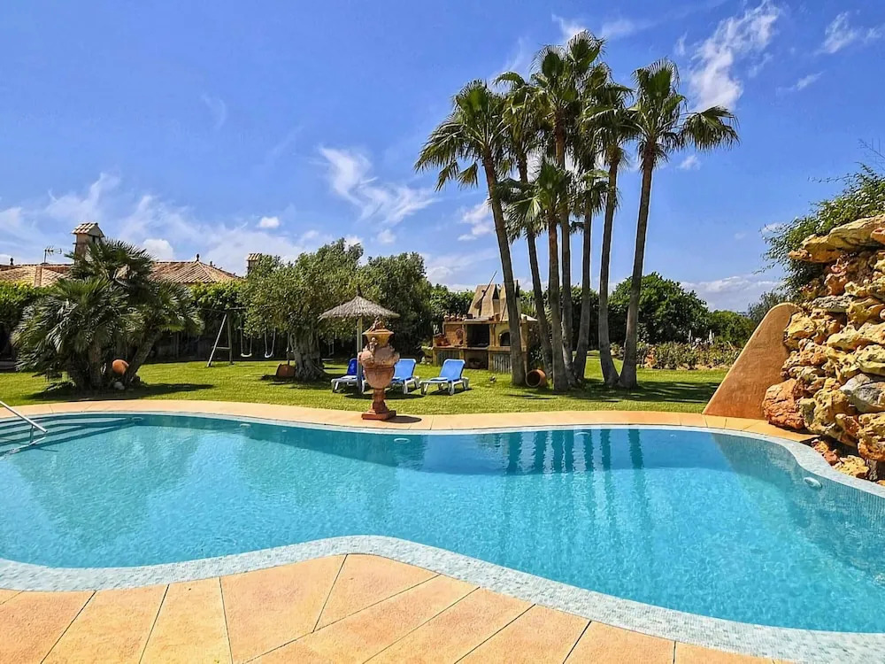 Country House near Alcúdia Bay with Pool