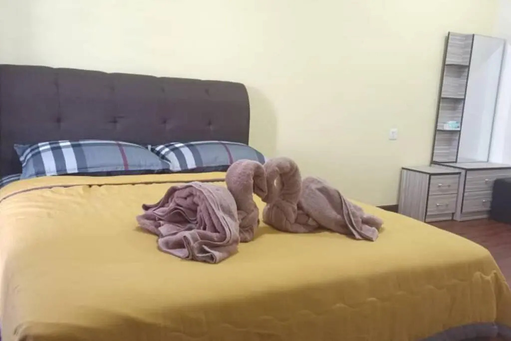 KS 80 Homestay 4R3B ~WiFi~ near Jetty