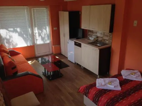 Danailovi Guest House