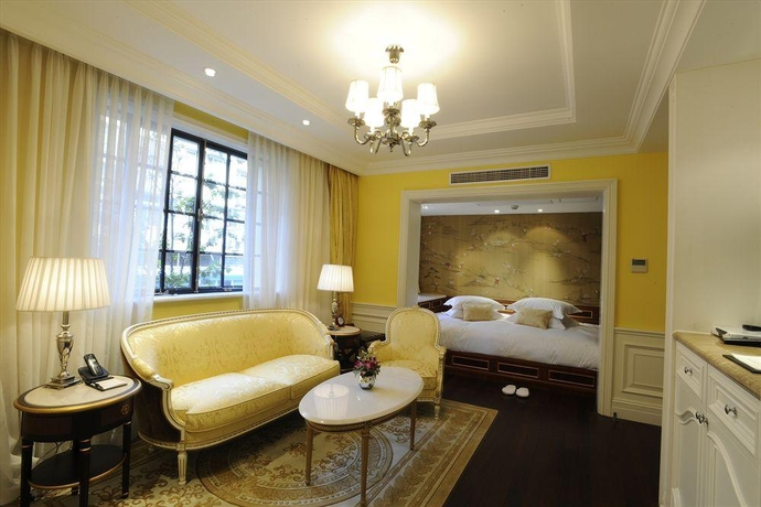 Imperial Palace Club