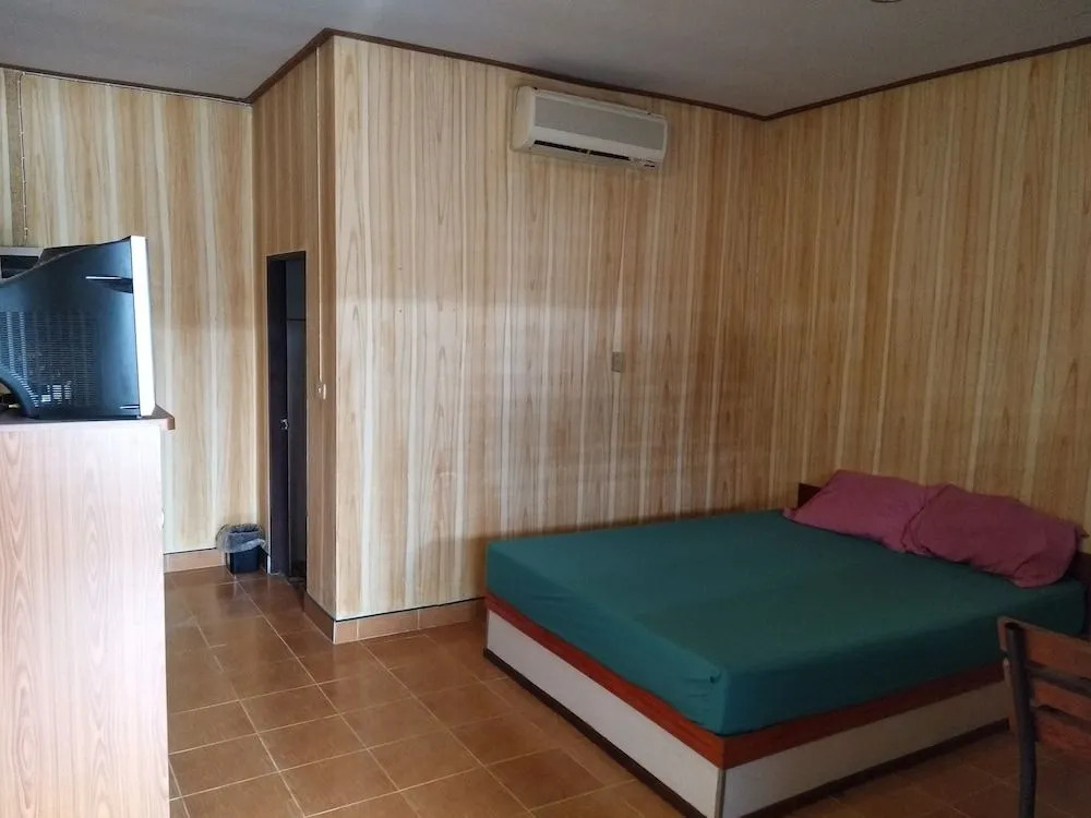 First First Inn