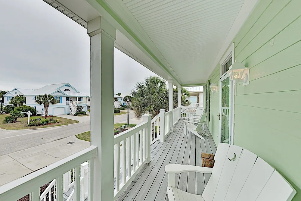 New Listing! Oceanside Village Beach W/ Pool 5 Bedroom Home