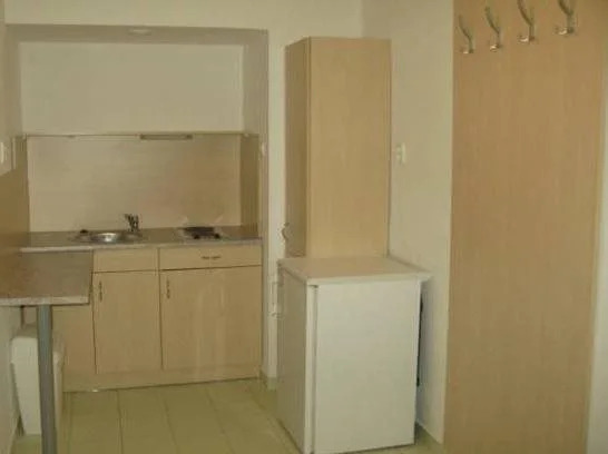 Uninova Hostel