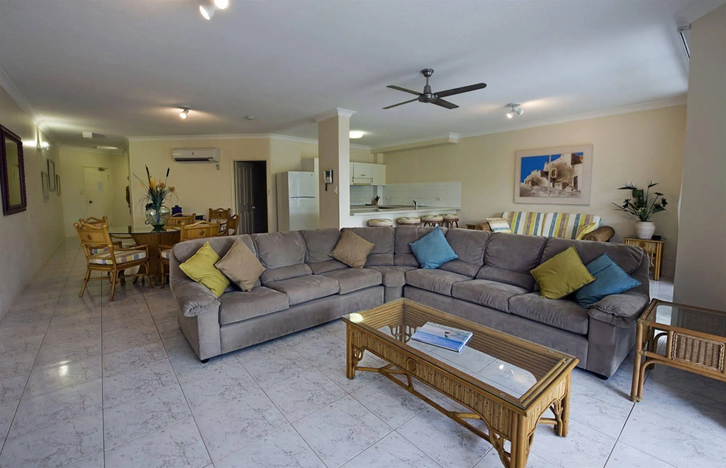 Costa Royale Beachfront Apartments