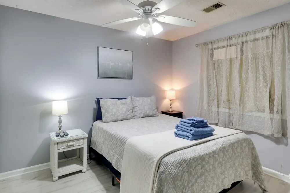 5 Mi to Cherry Grove Beach: Dog-friendly Condo!