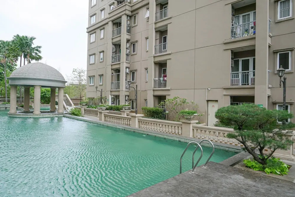 Comfy Spacious 3BR at Grand Palace Kemayoran Apartment