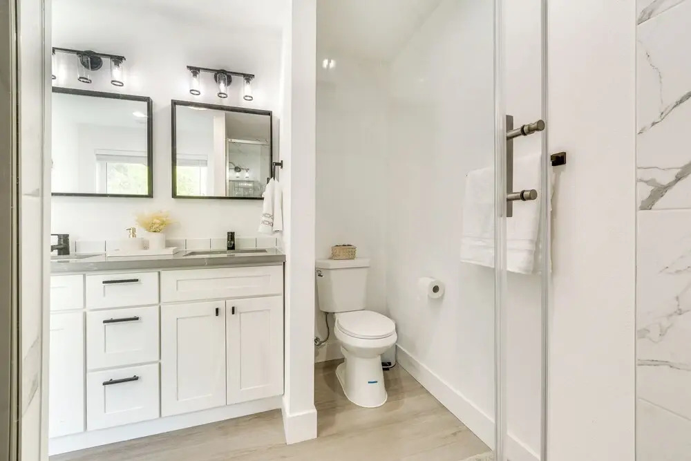4 Mi to Dtwn: Modern Tacoma Home w/ Spacious Yard