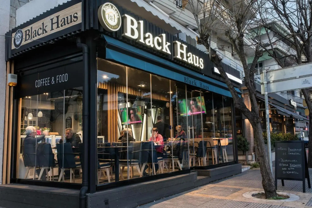 Blackhaus Young Mini