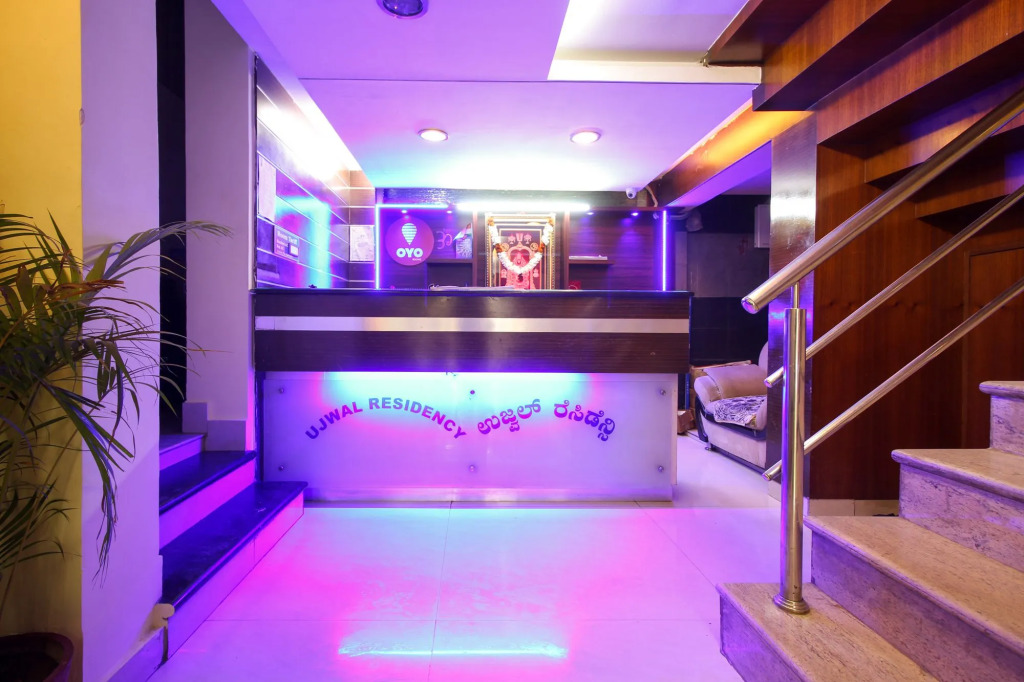 OYO 5590 Ujwal Residency