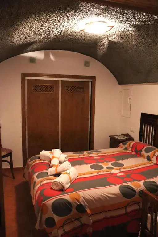 Cueva El Murallon