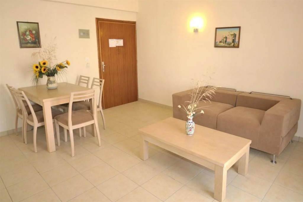 Anita ApartHotel