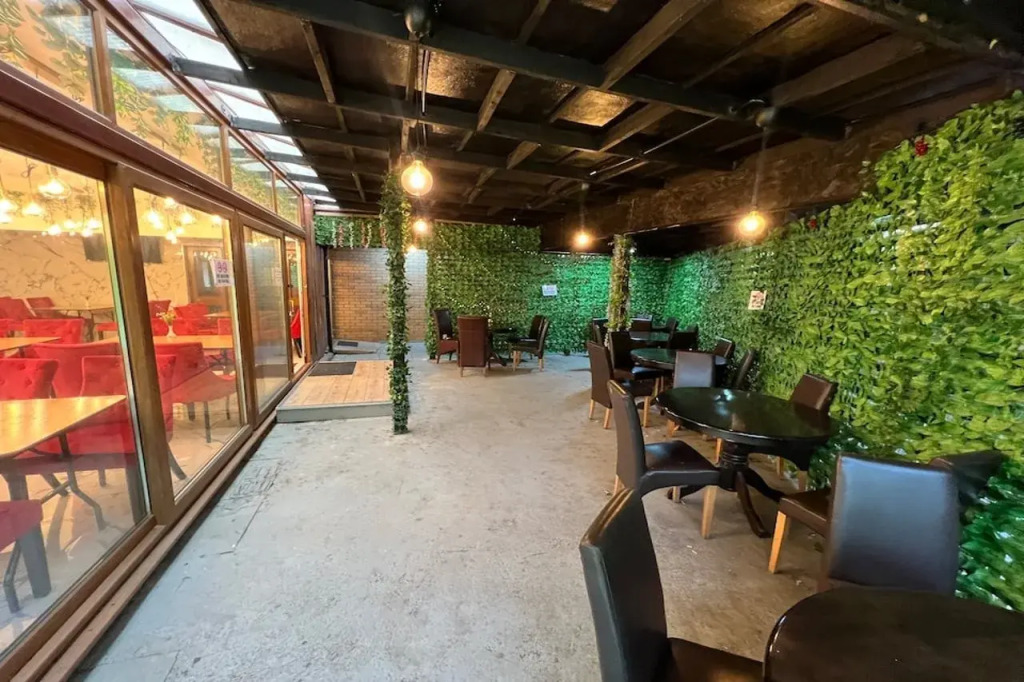 Iway Inn Hotel