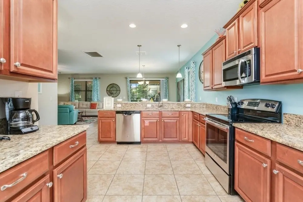 H1401 Brand New 5 Bedroom Next To Clubhouse Villa