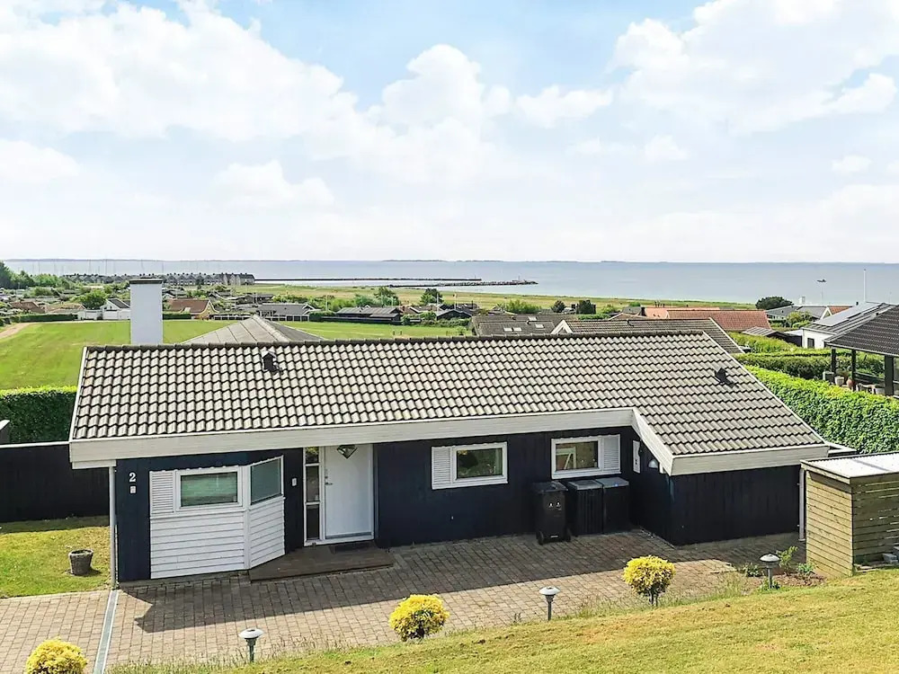 6 person holiday home in Karrebæksminde-By Traum