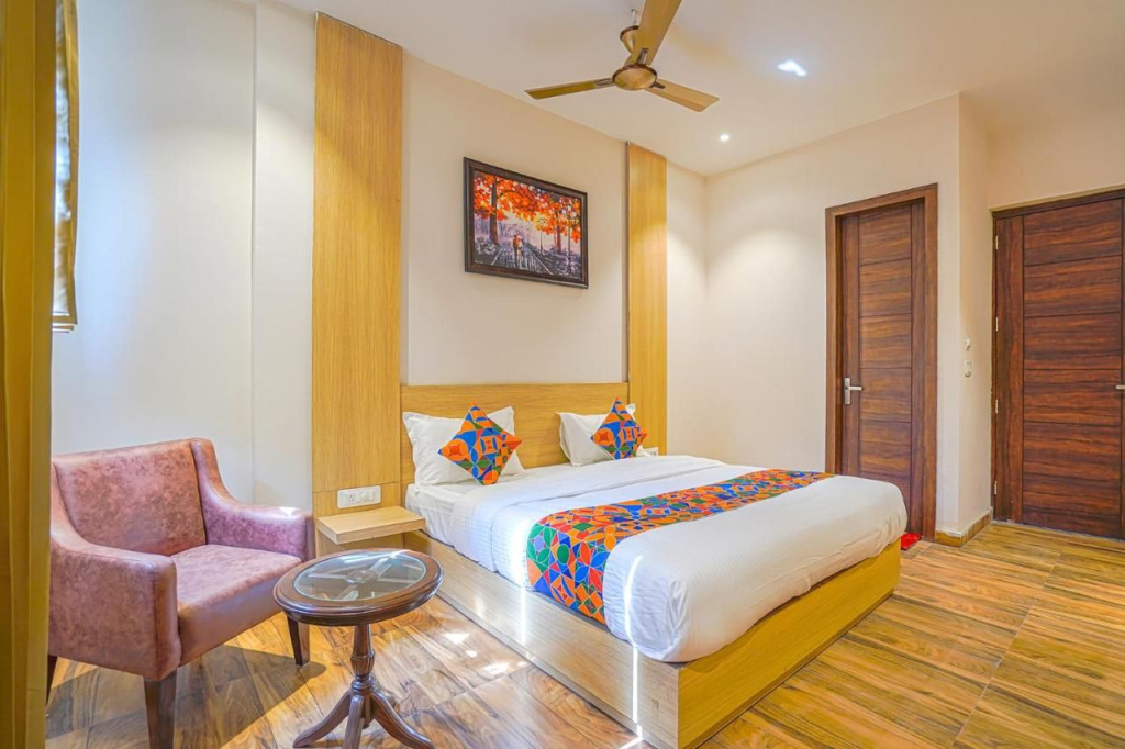 FabHotel Prime Empire