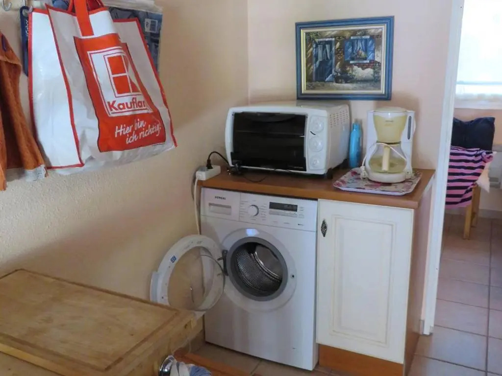 Maison Le Lavandou, 2 pièces, 6 personnes - FR-1-610-55