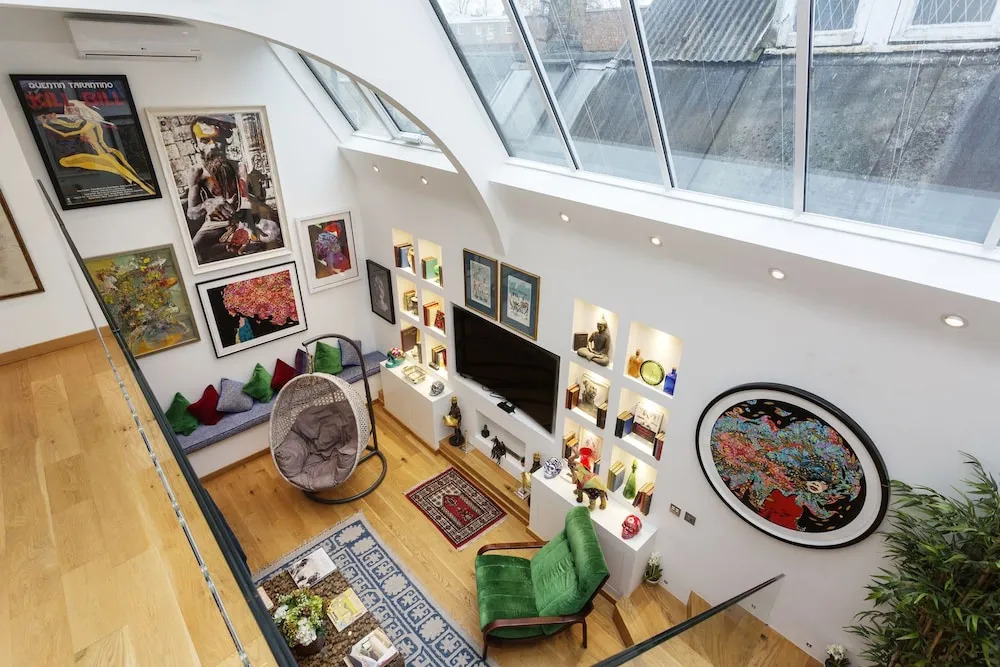 Chelsea Art Apartment