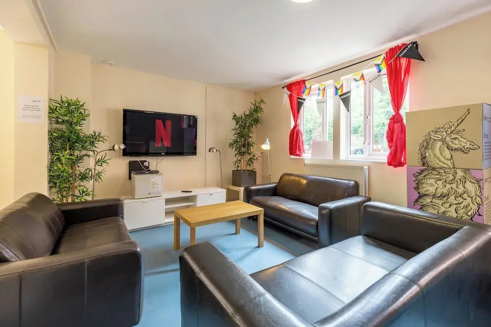 For Students Only - Brooke Hall in London