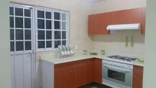 Kenzi House Zona Industrial