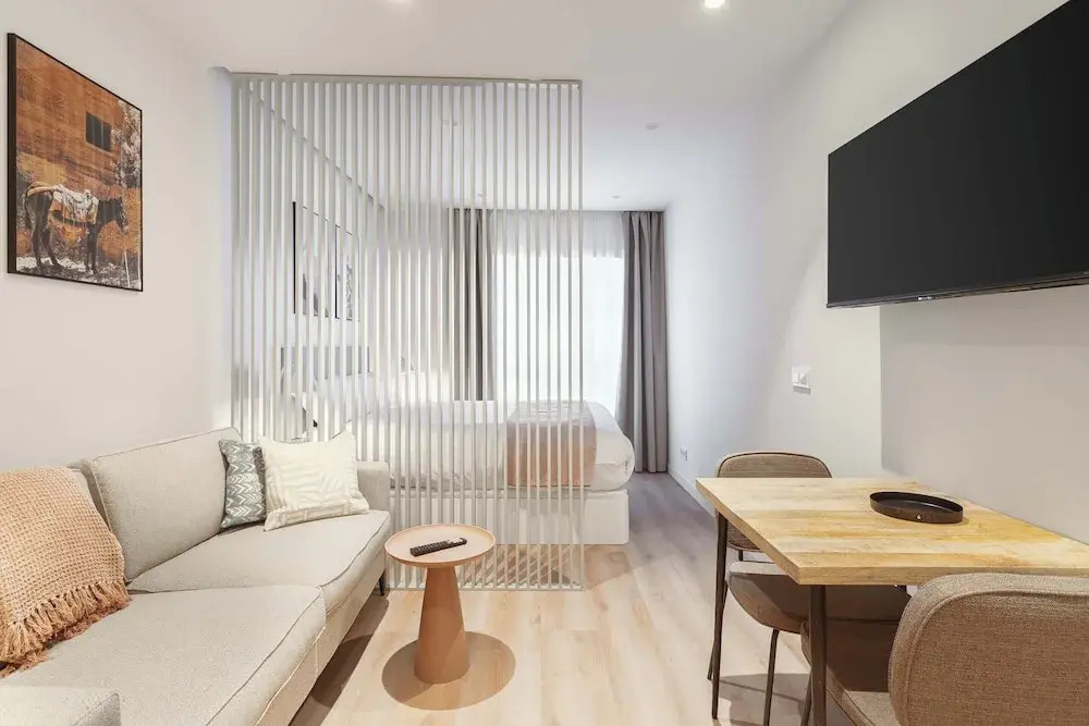 Limehome Madrid Calle de Juan Hurtado de Mendoza