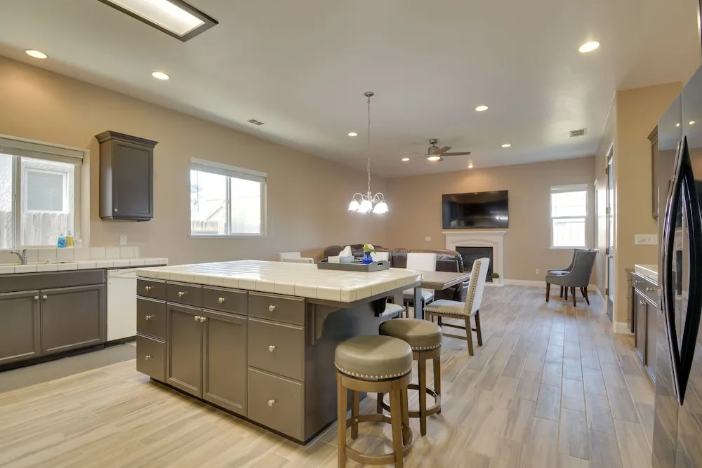 Remodeled Livingston Home w/ Private Backyard!