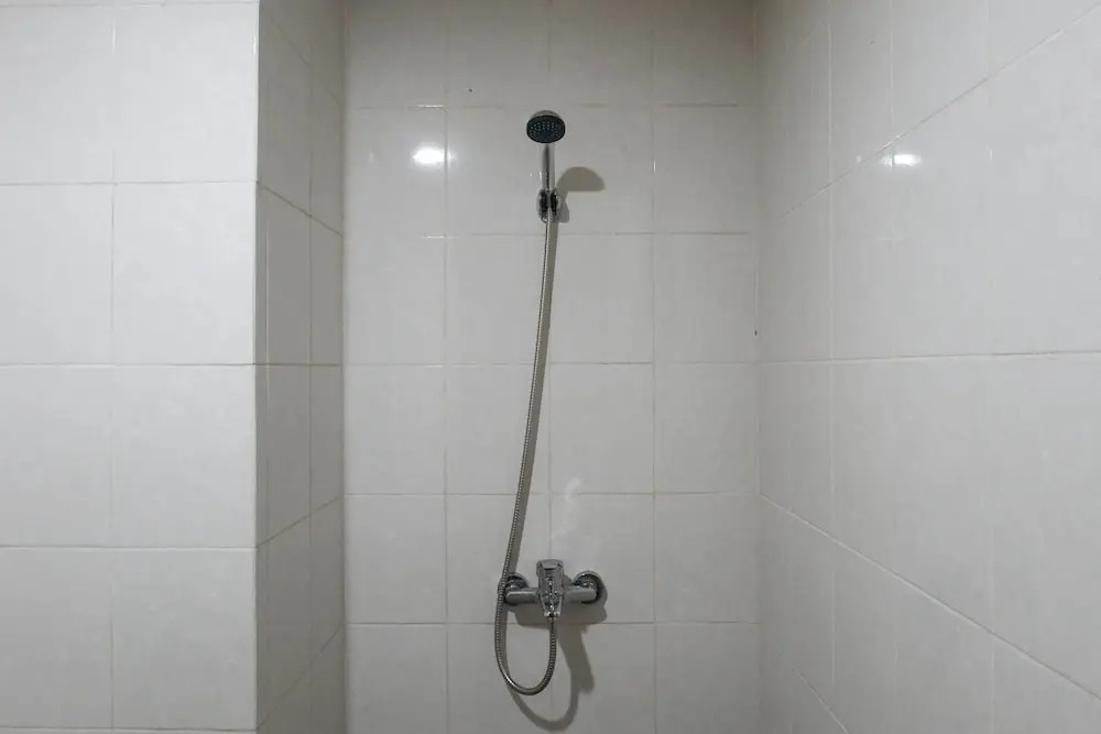 Spacious Comfortable 1BR Apartment at My Tower Surabaya