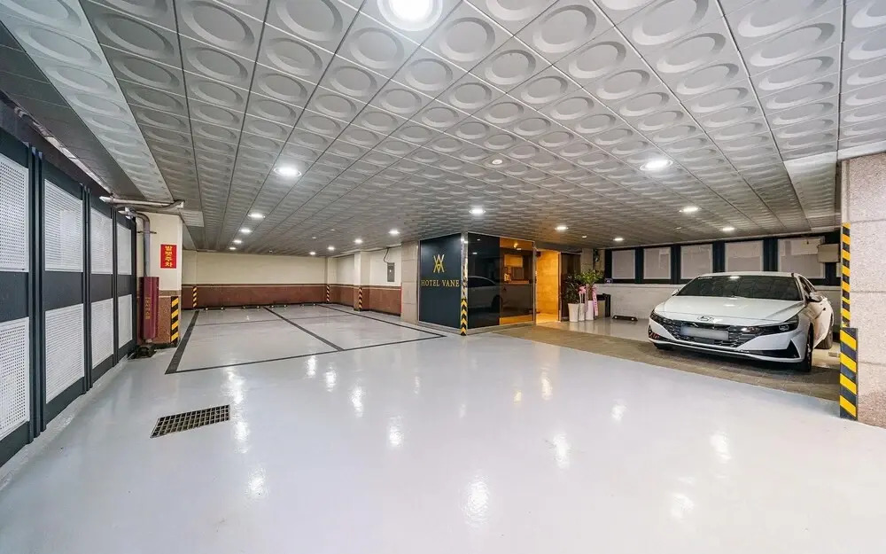 VANE HoTEL