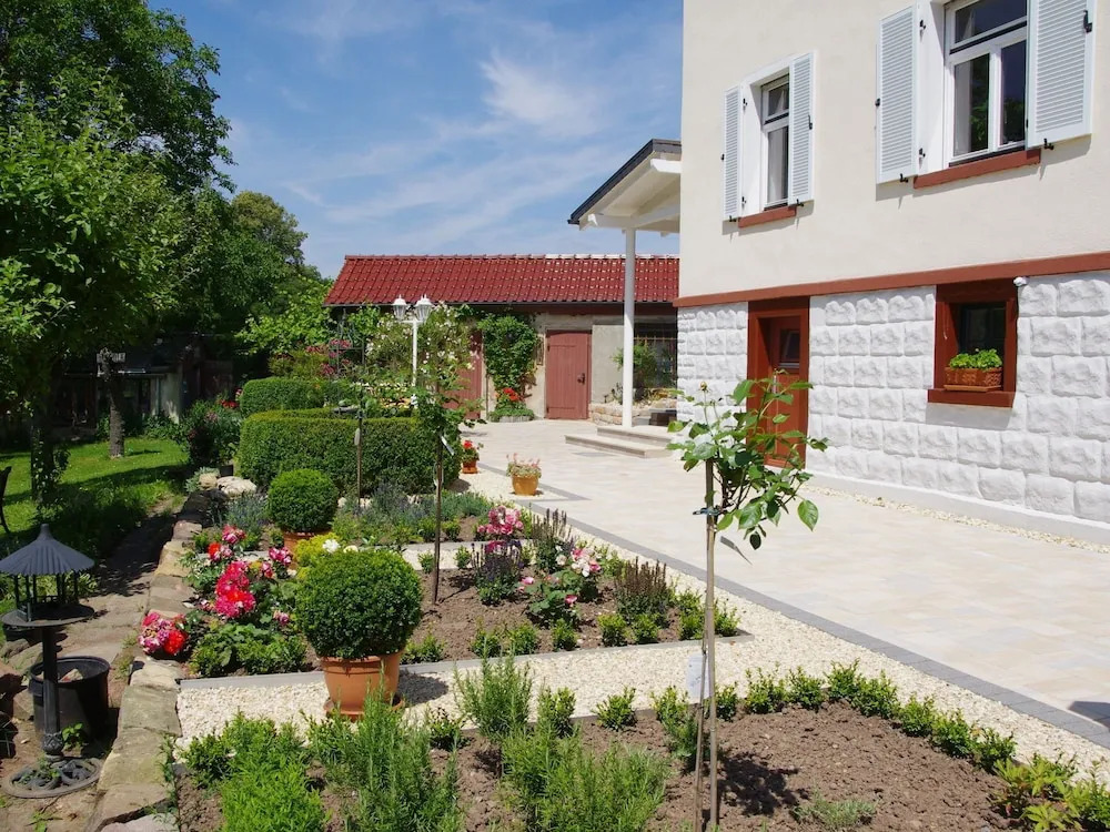 Apartment in Mülsen With Balcony, Heating, Garden Furniture